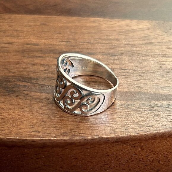 New Sterling Silver 925 Swirl Band Ring Wide Size 8 - Picture 3 of 7